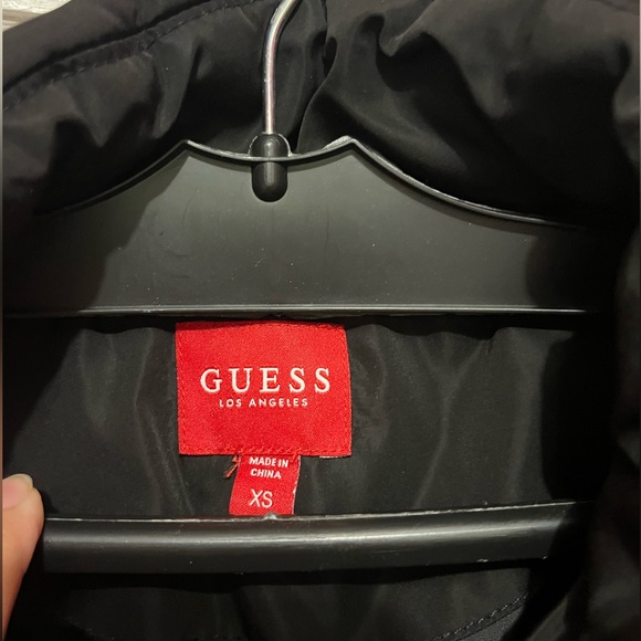 GUESS cropped puffer jacket - Picture 2 of 3